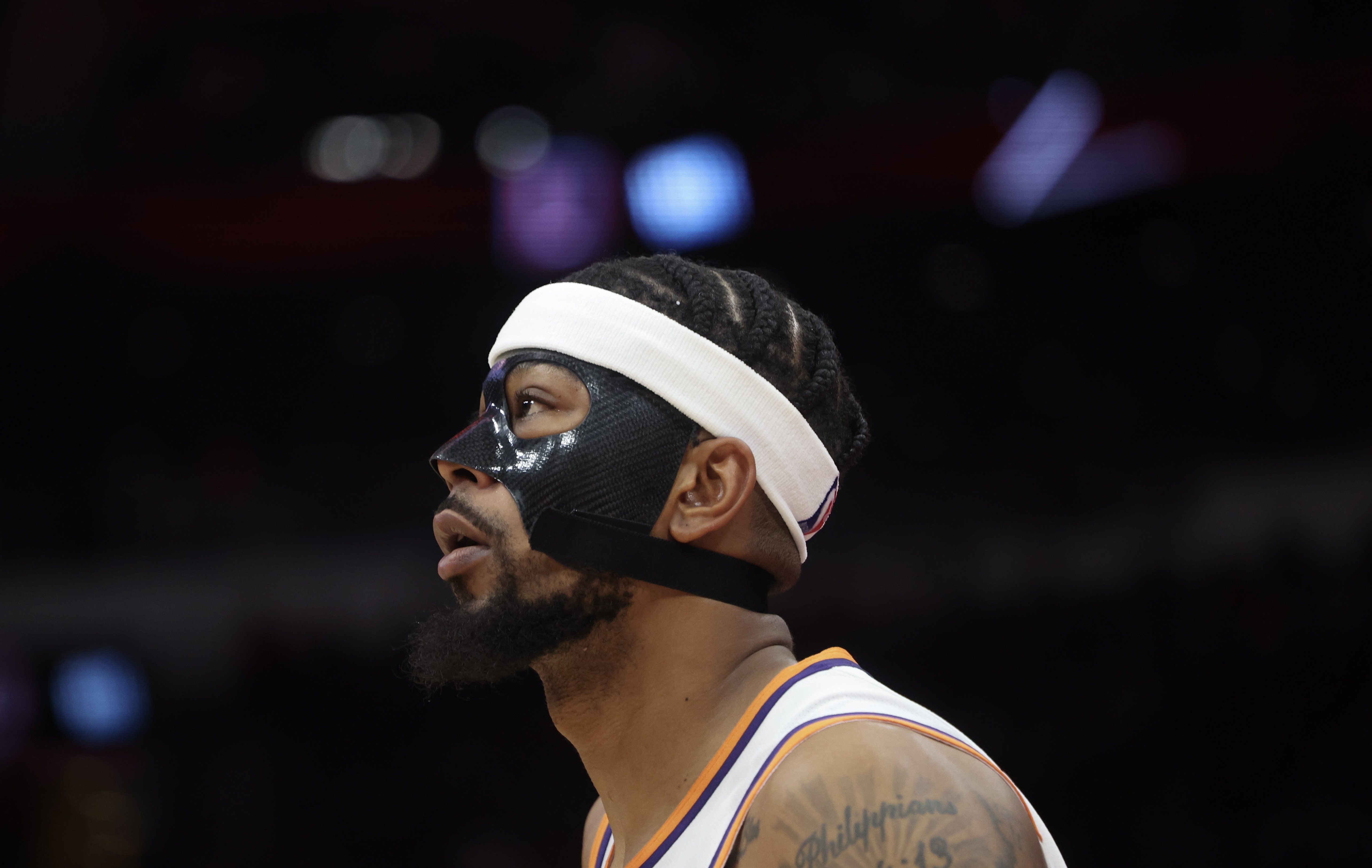 开云体育登录-古德温：布克&amp;杰伦格林先后伤退让人沮丧 该轮到其他球员站出来了