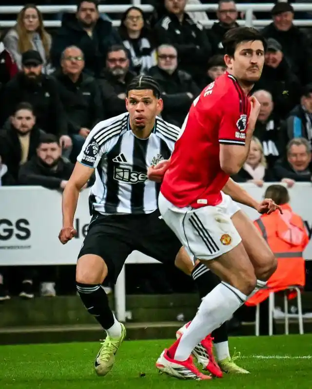 开云体育登录-曼联1-2纽卡，11人踢10人被绝杀，输的一点不亏